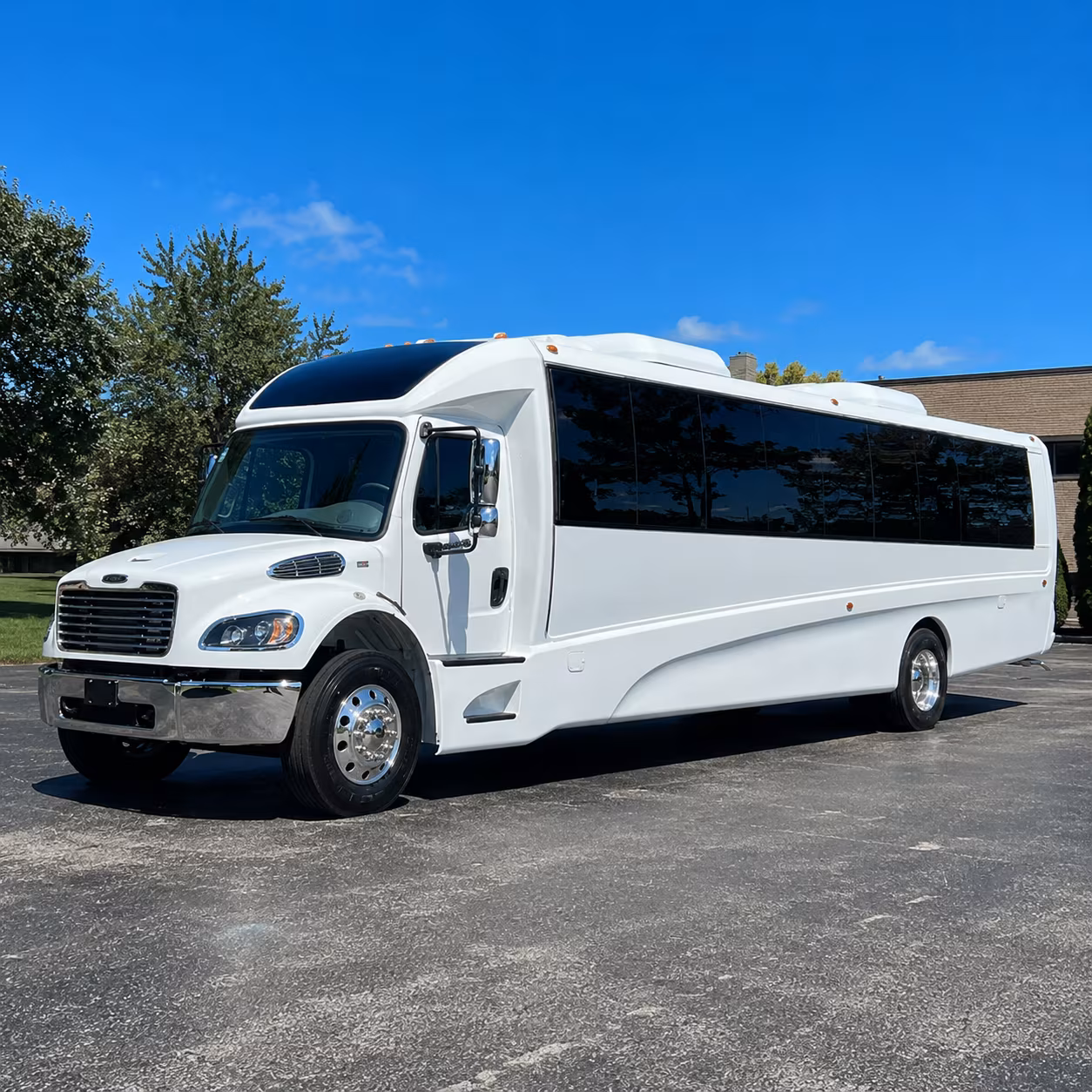castle rock 15 passenger minibus