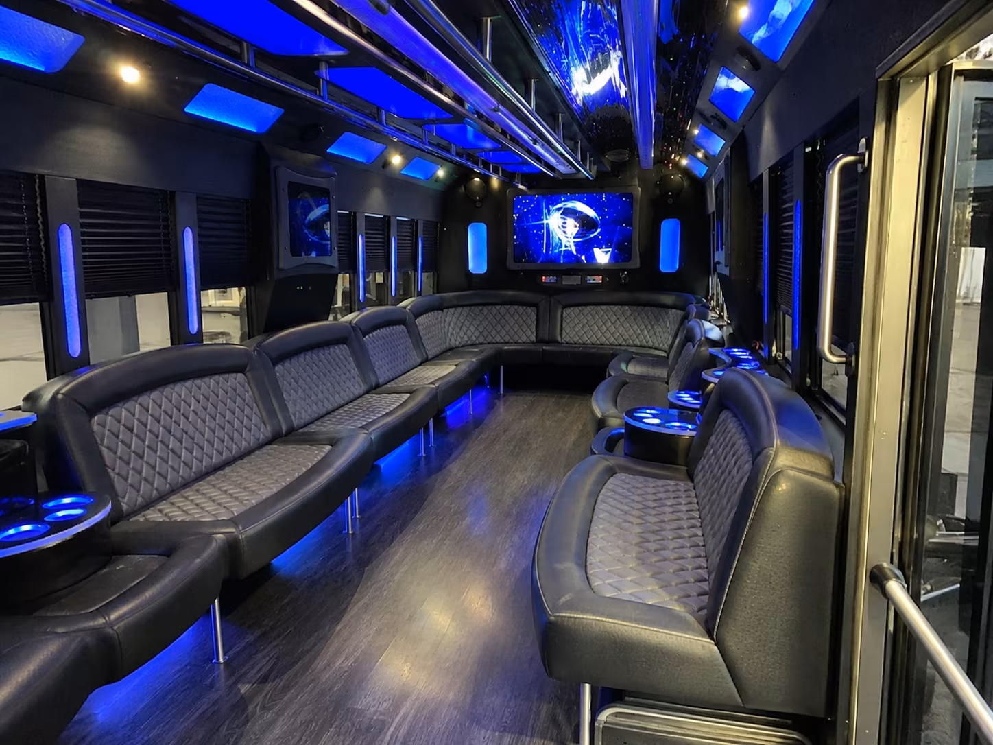 castle rock 28 passenger party bus interior