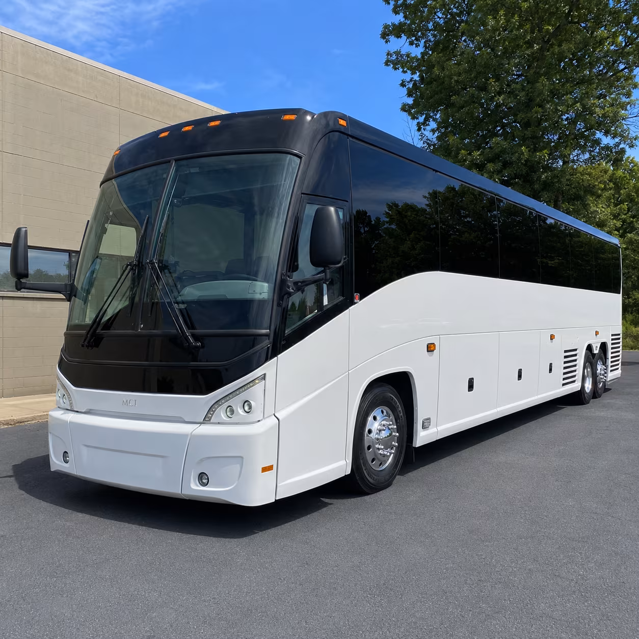 charter bus rentals for castle rock warehouse and distribution groups