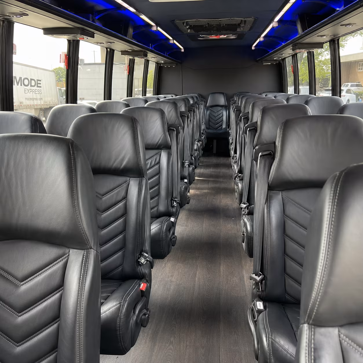do extra stops add to the cost of a bus rental in castle rock