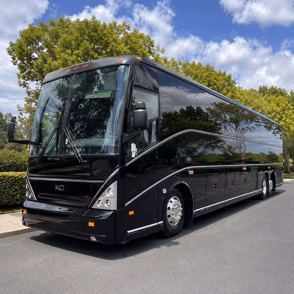 military shuttle buses connecting castle rock to fort carson and the springs