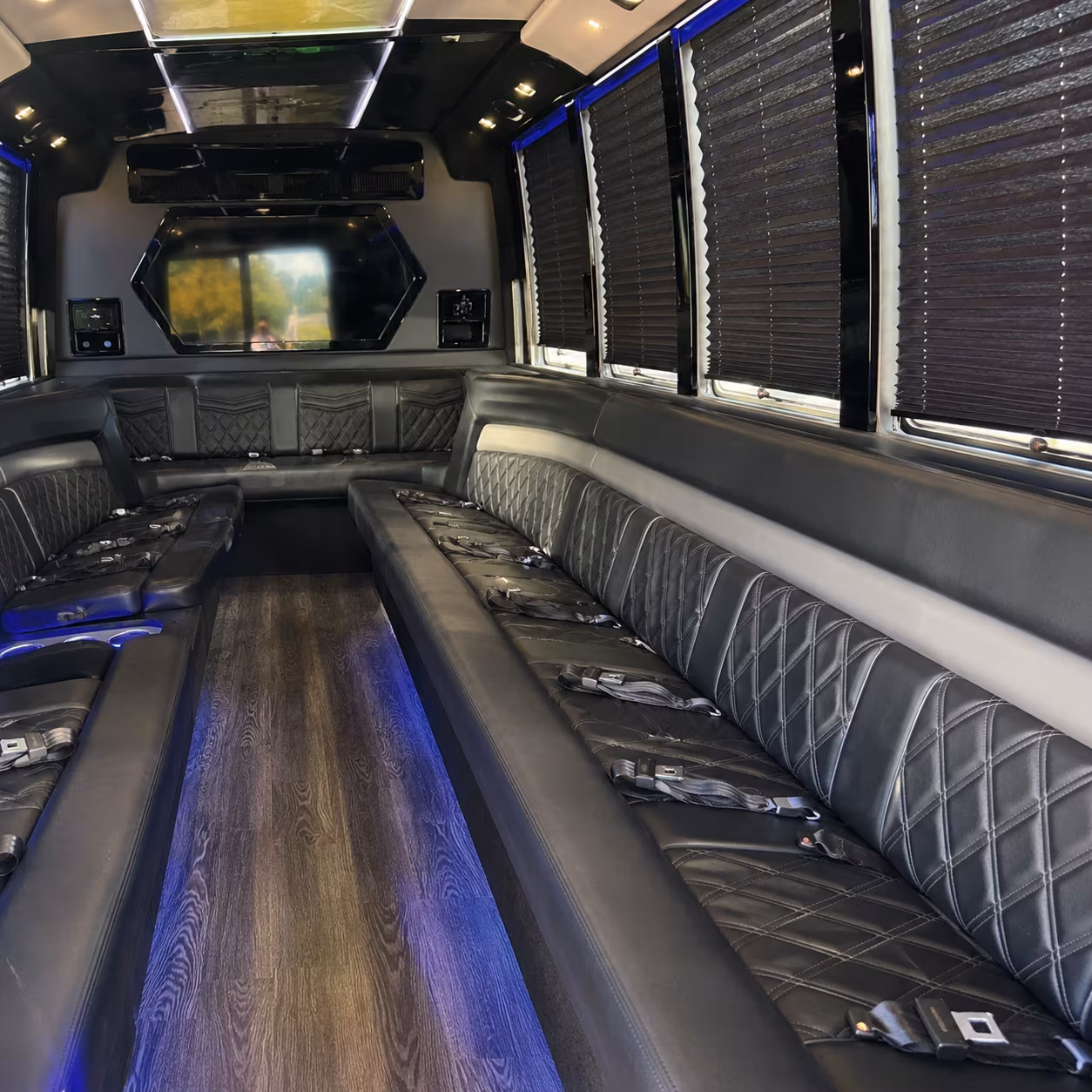 party buses for bachelorette wine tours around castle rock